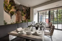 Villa Liberty Hotel a Uggiate con Ronago