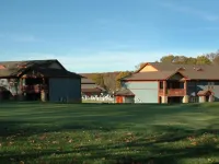 Salt Creek Golf Retreat Hotels in Brown County