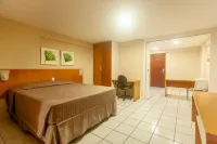 Paradise Flat Hotels near Santo Antonio church and museum of religious art