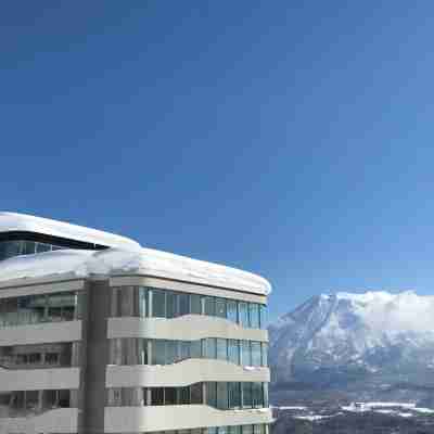 Skye Niseko Hotel Exterior