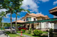 Kertih Damansara Inn Hoteles en Paka