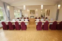 Schlosshotel Domäne Walberberg Hotels in Weilerswist