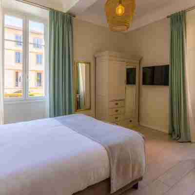 Hotel Les Armoiries Rooms