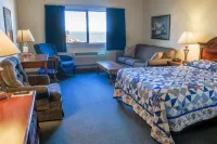 Lighthouse Inn - Two Rivers Hotels in Manitowoc
