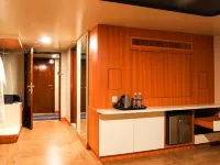 Doulos Phos The Ship Hotel Hotels in Bintan