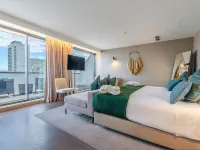 Omid Saldanha Hotel Hotels near Sete Rios