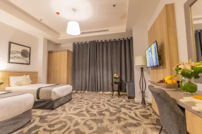 Laten Suites Al Salim Plaza Hotel a 