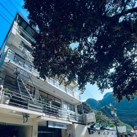 Alocasia Inn - El Nido