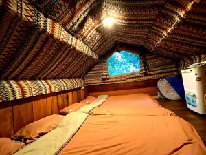 1996 Homestay Mang Den