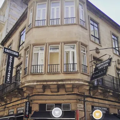 New J&J Hostel Hotels in Ourense