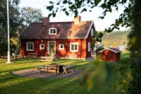 STF Undersvik Gårdshotell & Vandrarhem Hotels near Vildriket
