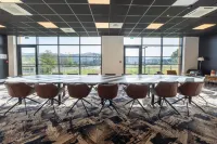 COWOOL Toulouse Hotel a Portet-sur-Garonne