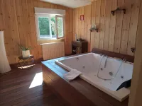 瑪麗加蘭特飯店酒吧餐廳