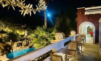 The Red Farm Relais & Spa