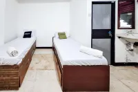 Urbanview Hotel Kusuma Garden Cianjur