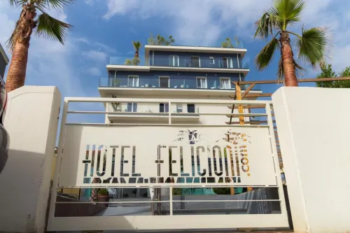 Hotel Felicioni Các khách sạn ở Roseto degli Abruzzi