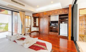 Chaweng Lakeview Condotel