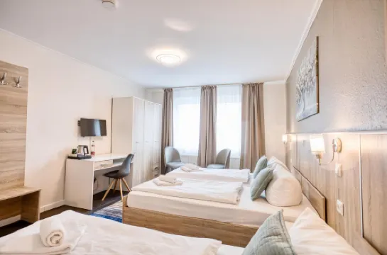 D&D Hotel by Wiggers