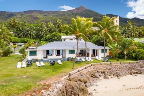 Beach Cove - parking