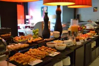 URH Ciutat de Mataró - Desayuno