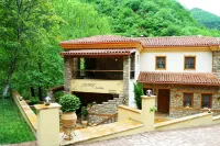 Roes Suites Hotels in Vegoritida