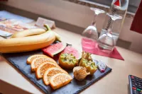 DJH-Gästehaus Bermuda3Eck - breakfast