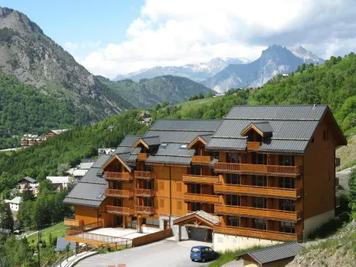 Odalys Le Hameau Residence and the Chalets de la Vallée d'Or