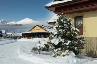 Hotel Amalia Hotels in Velky Slavkov