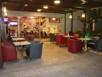 VU'z Hotel Hotels in Jbeil