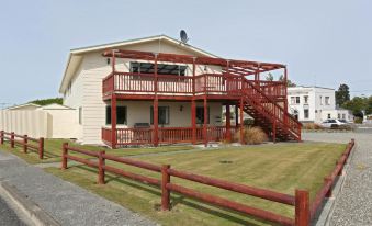 투아타페레 숙소 Tui Base Camp