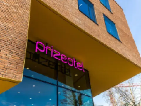 プライズ バイ ラディソン、ボン シティ ボンのホテル