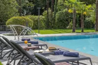 Aparthotel Al Lago - Pools