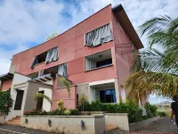 Aleri's Garden Hotels in Big Ada