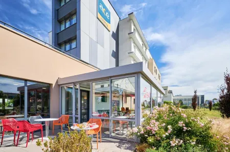 Ace Hôtel Caen Nord Mémorial Отели в г. Оти