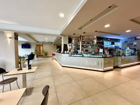 Hotel Villabella Отели в г. Соаве