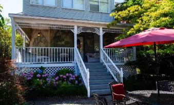 Central Park Bed & Breakfast