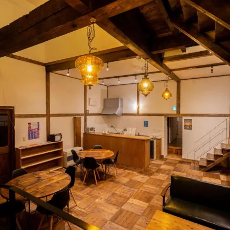 Otaru Tap Room & Hostel
