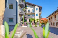 Hotel Goldene Traube Hotels in Auer