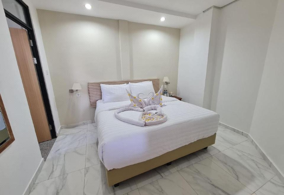 La Bianca Home의 깔끔한 실내 인테리어