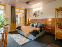 The Hosteller Bir