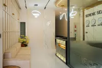 Serene Sea Hotel Danang - Free Laundry Service