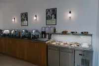 Blue Bay Hotel - breakfast