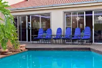 Homestay Travel Guest House Hotels in Roodepoort