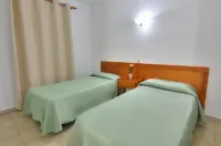 Apartamentos Luz Y Mar