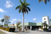 Floridian Hotel - parkir