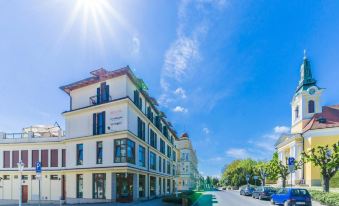 Revelton Frantiskovy Lazne