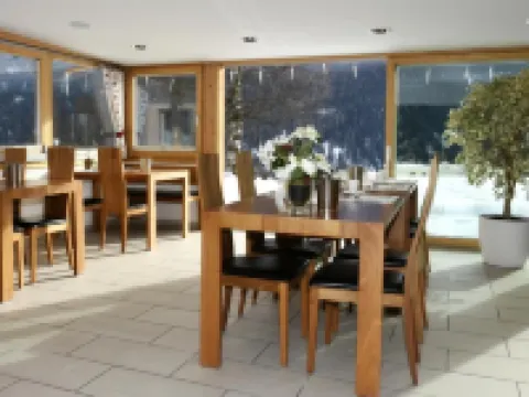 ホテル ガルニ パノラマ シュクオルのホテル