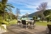 Furneaux Lodge فنادق في Punga Cove