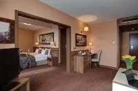 Haston City Hotel - 4-Star