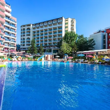 Admiral Plaza Hotel